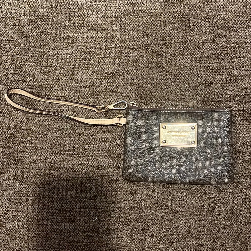 Authentic Michael Kors Clutch